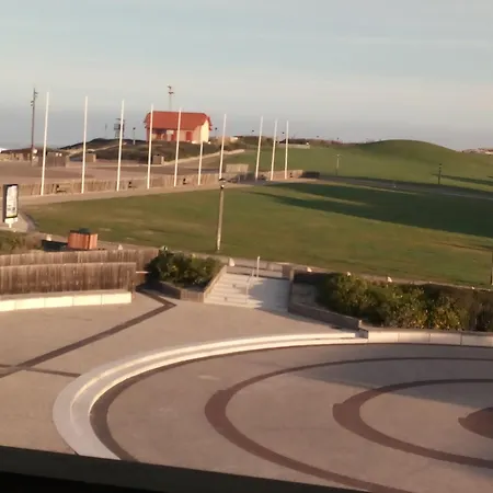 Les Pieds Dans L'eau Salee 公寓