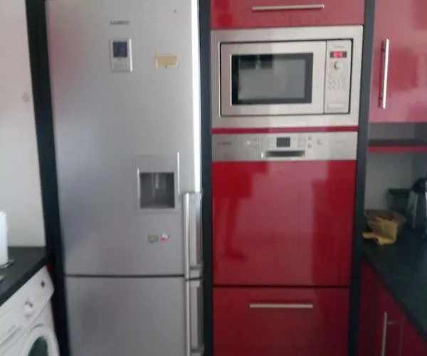 Les Pieds Dans L'eau Salee